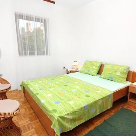 With Parking Space Supetar, Brac - 5663 Апартаменты *